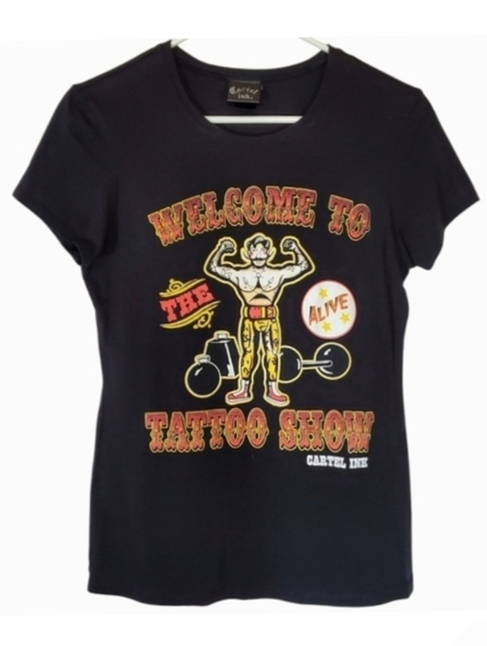 2037 * Cartel Ink Welcome To The Tattoo Show Graphic Tee Black Size L